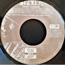 Sizzla - Bright Sunshine / Just One Of Those Days, 7"